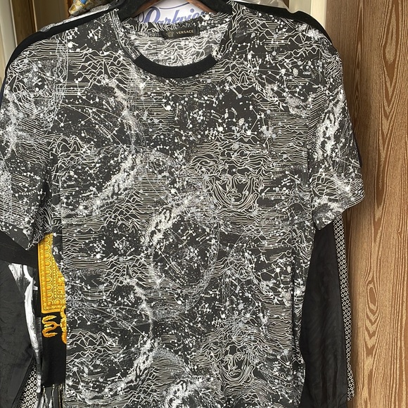 🌌Very Rare Versace Constellation Medusa Head Star print tshirt🌌 - Picture 4 of 16